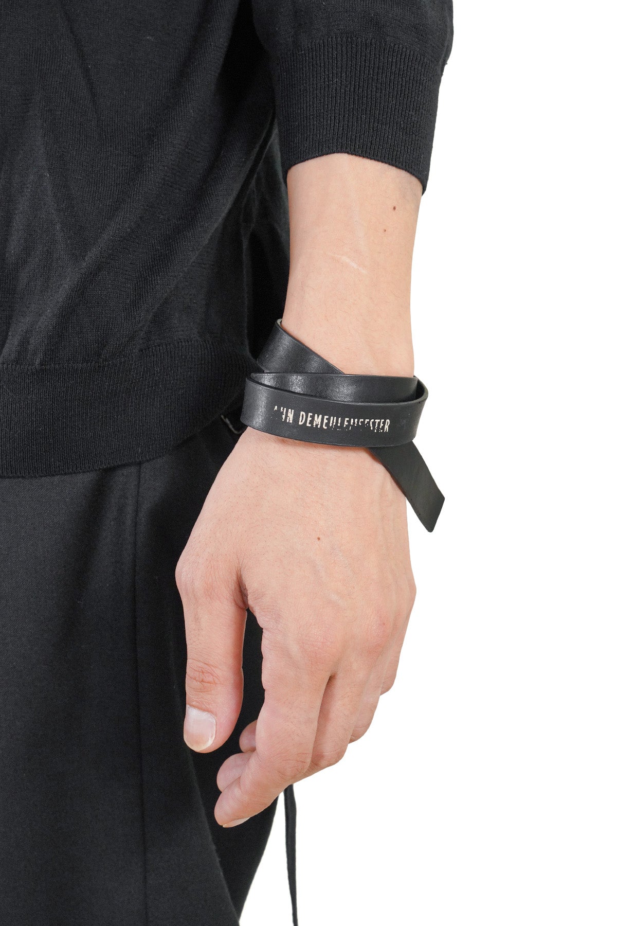 VANIR LEATHER BRACELET