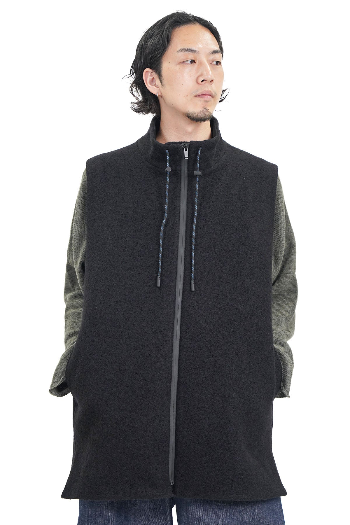 THE WAYFINDER GILET