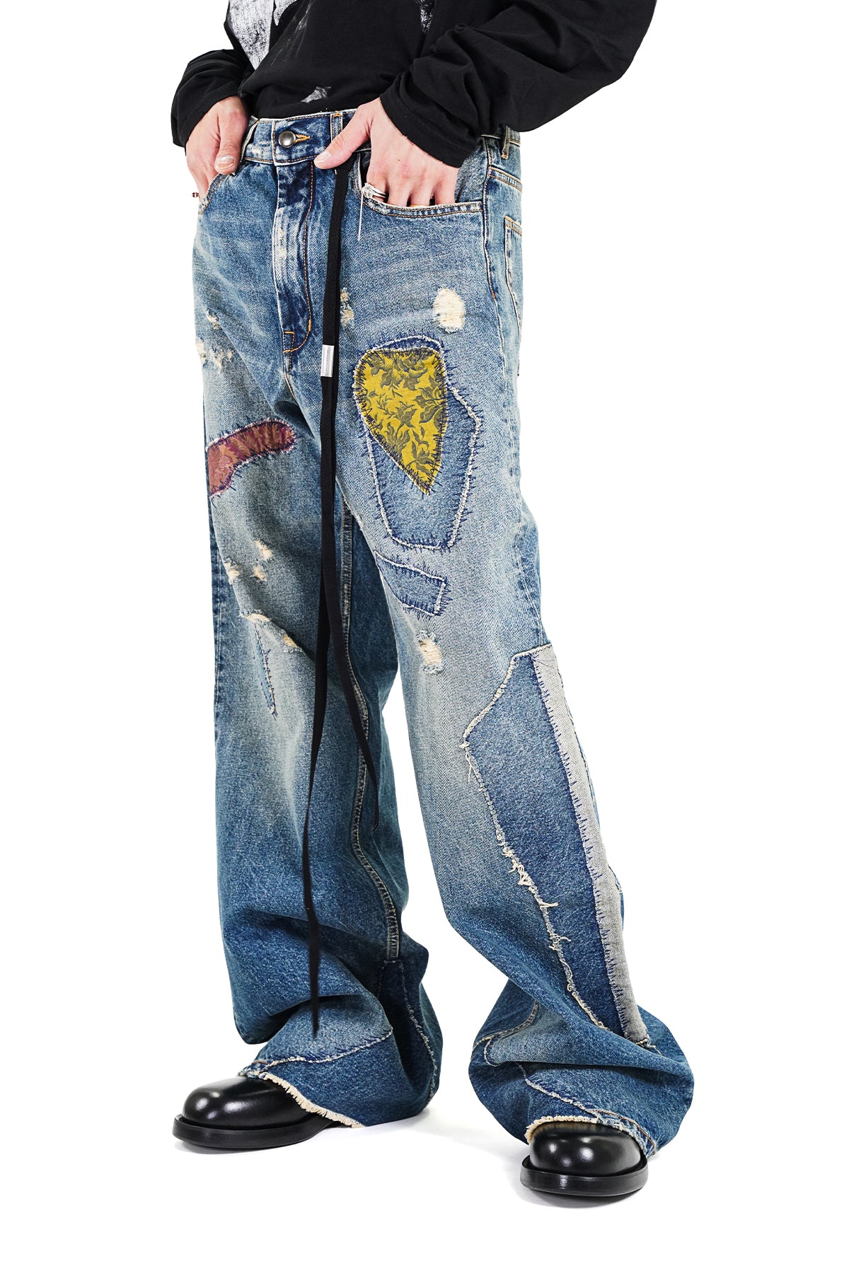 MODEST 5-POCKETS RELAXED FLARED TROUSERS