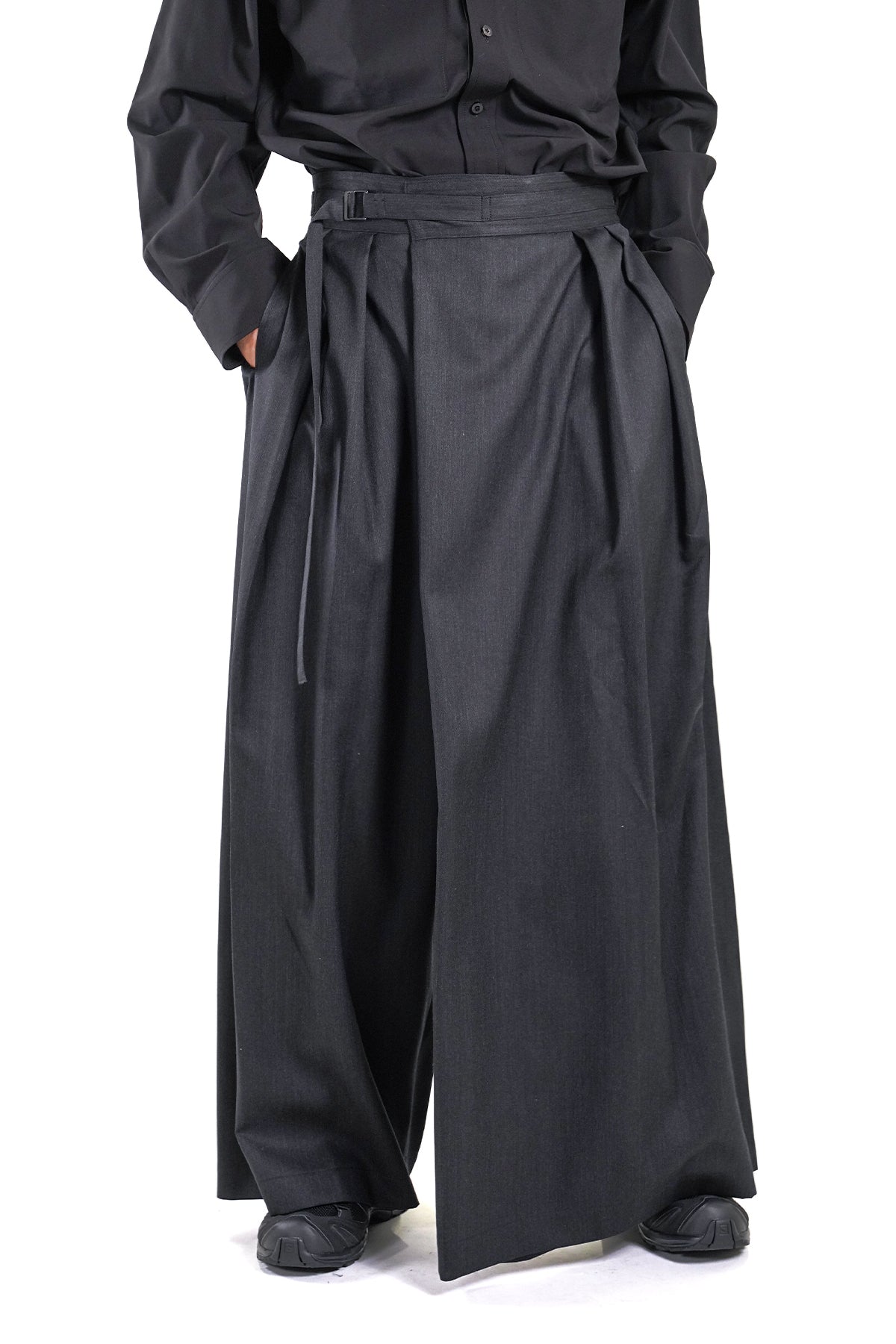 SUPER WIDE PANTS