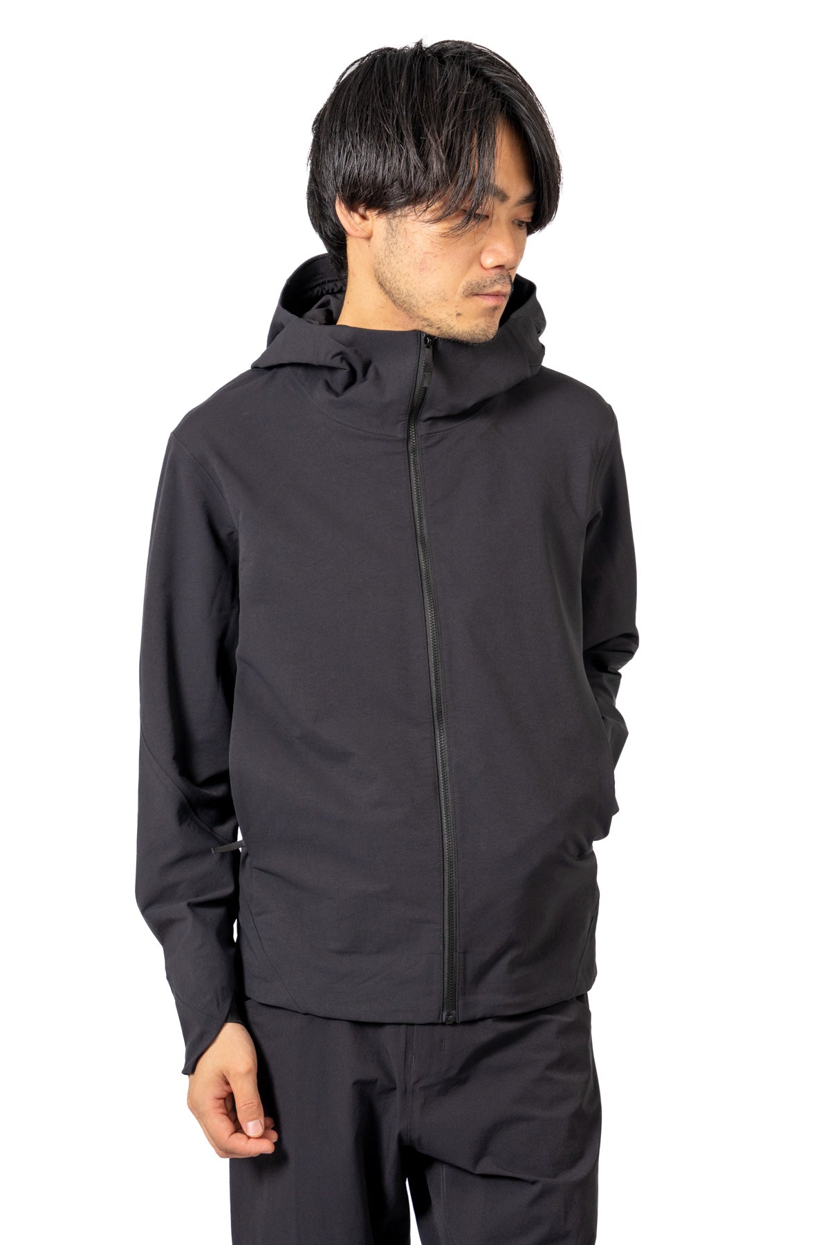 ARC'TERYX VEILANCE – HUES ONLINE