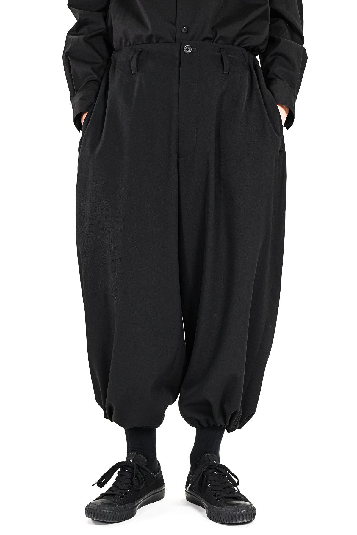 WOOL GABARDINE BAGGY PANTS