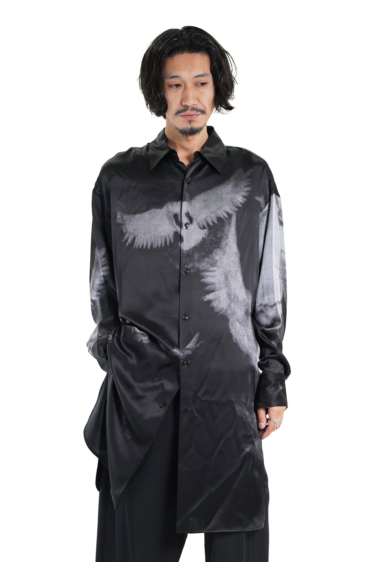 ANN DEMEULEMEESTER – HUES ONLINE