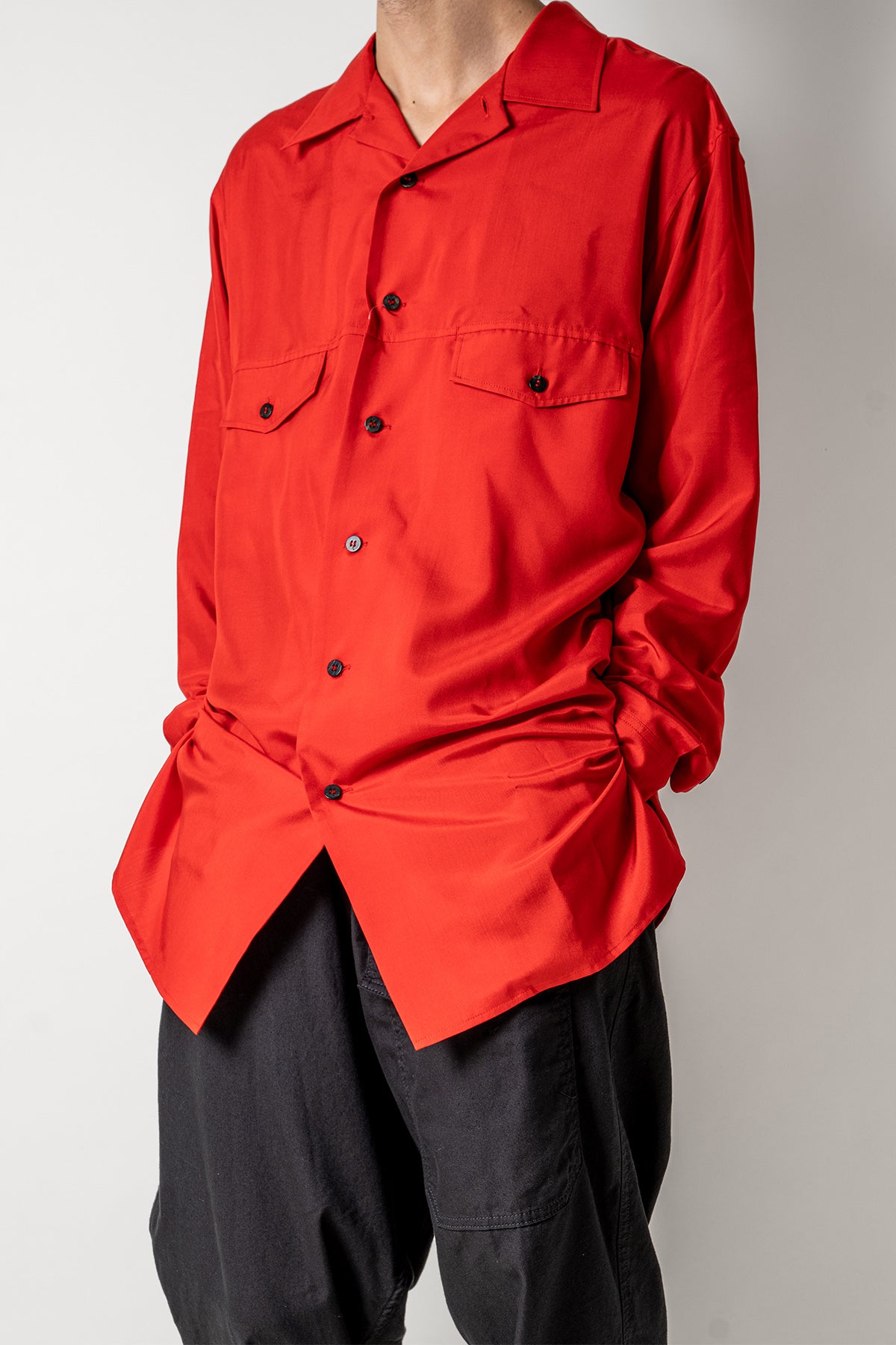 RED SILK SHIRT WITH FLAP POCKETS 【30%OFF】