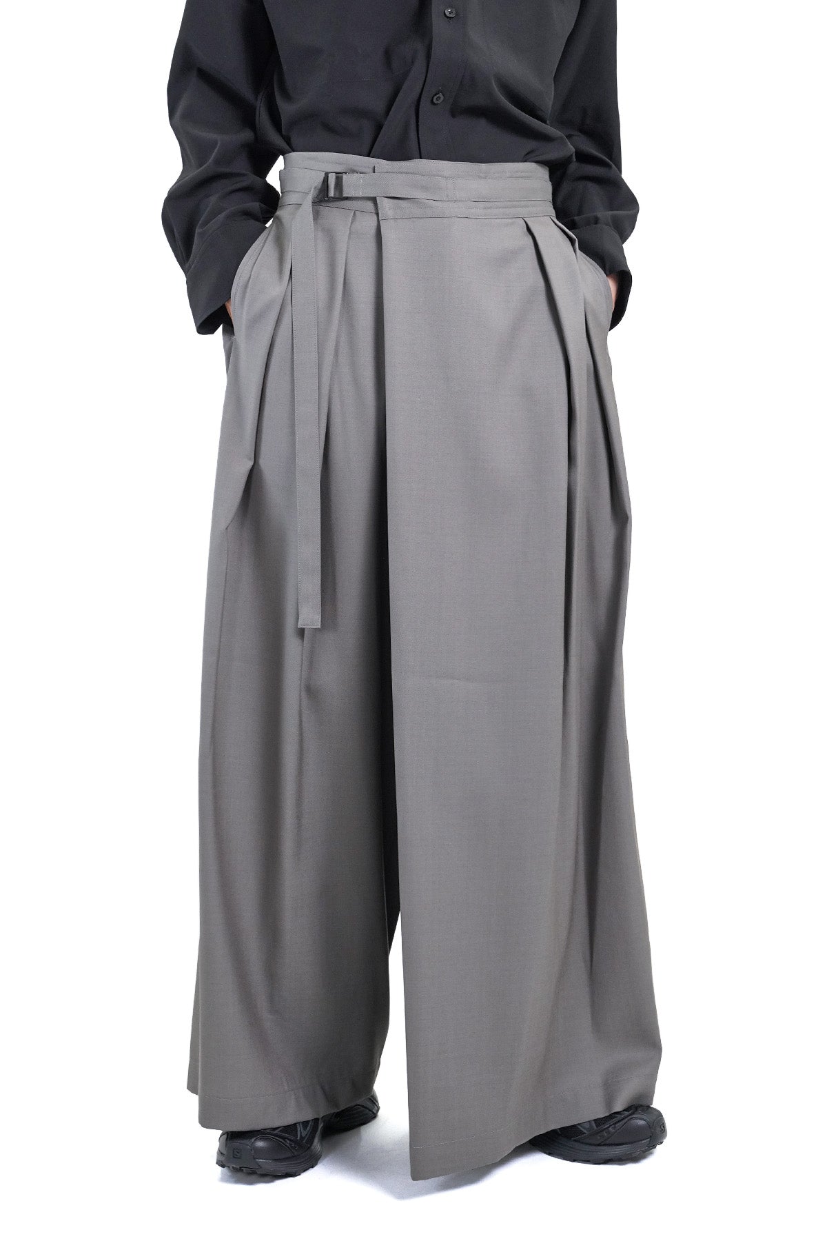 SUPER WIDE PANTS