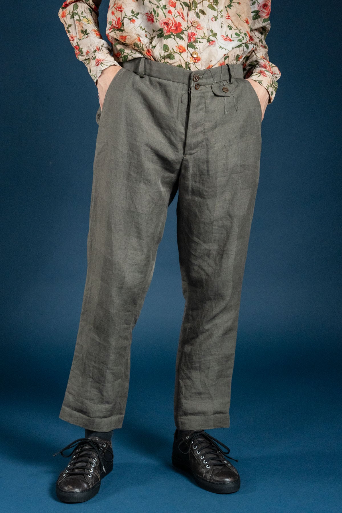 TAPERED LINEN PANTS
