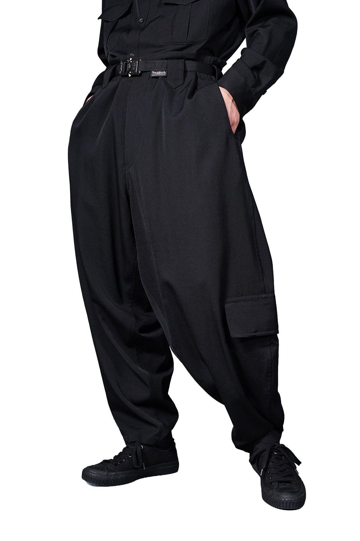 WOOL GABARDINE KNICKERBOCKERS