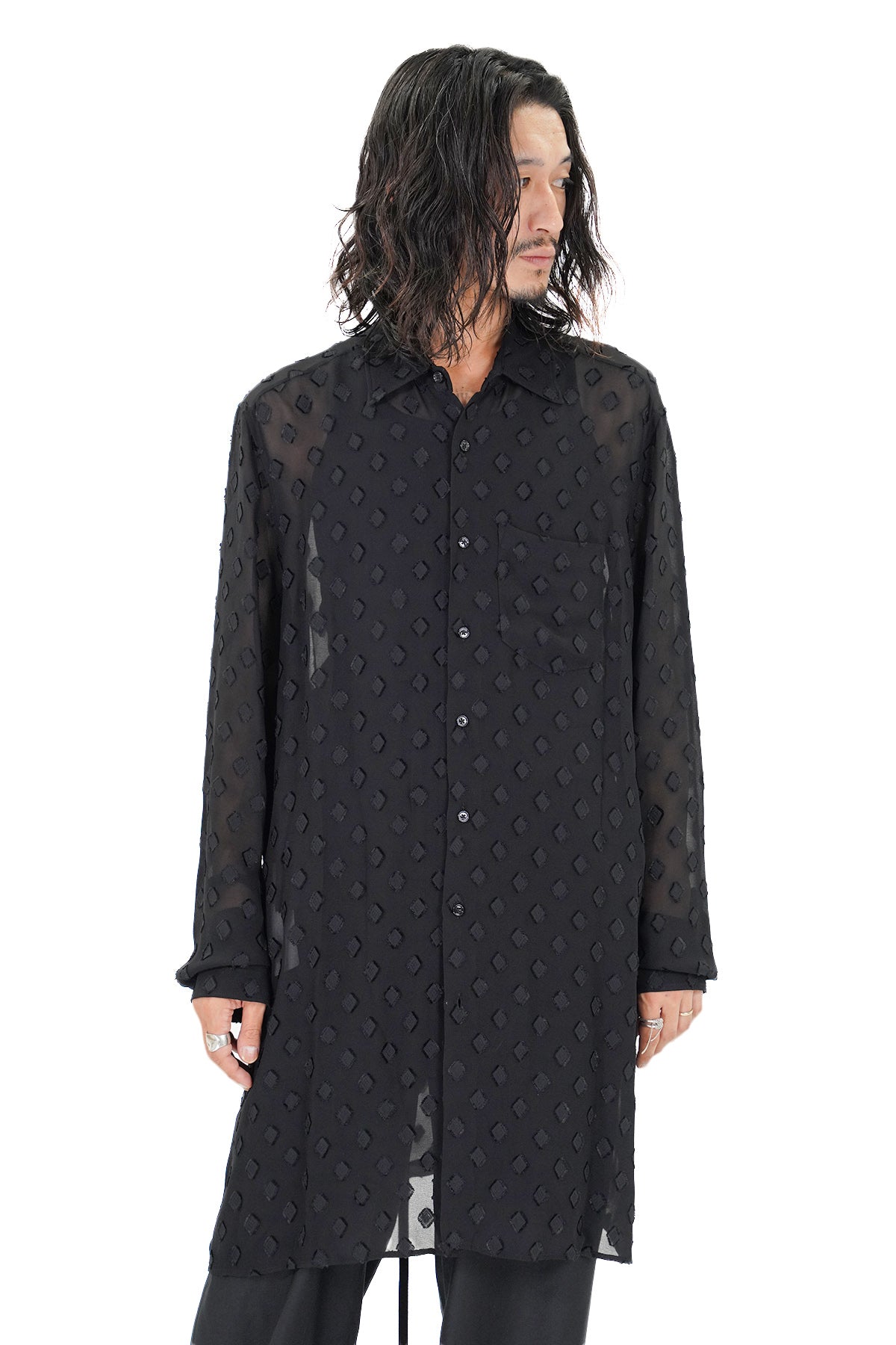 VALERE LONG RELAX FIT SHIRT DRAPED ON BACK