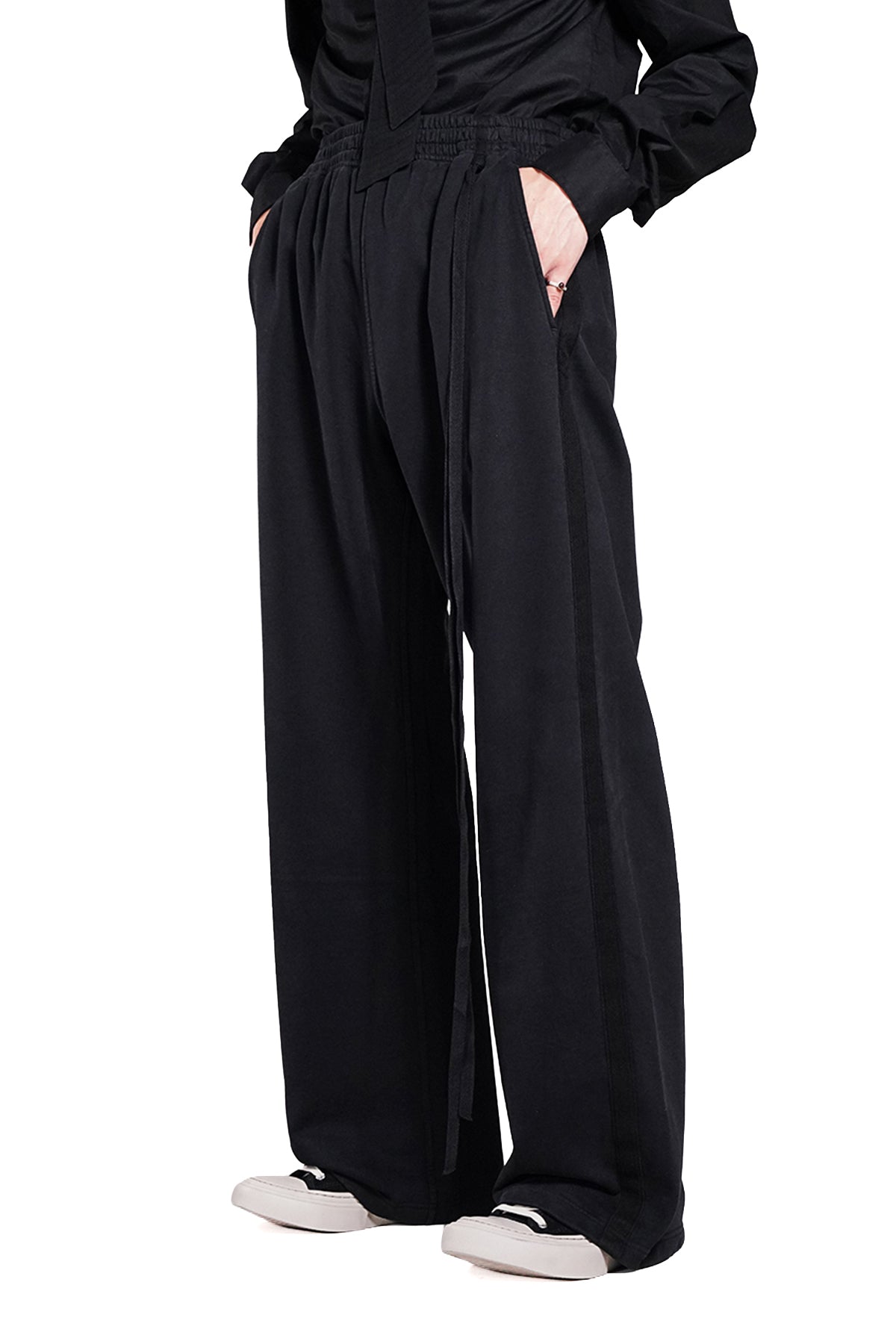 BOAS COMFORT SWEATPANTS WITH HERRINGBONE SIDE BAND