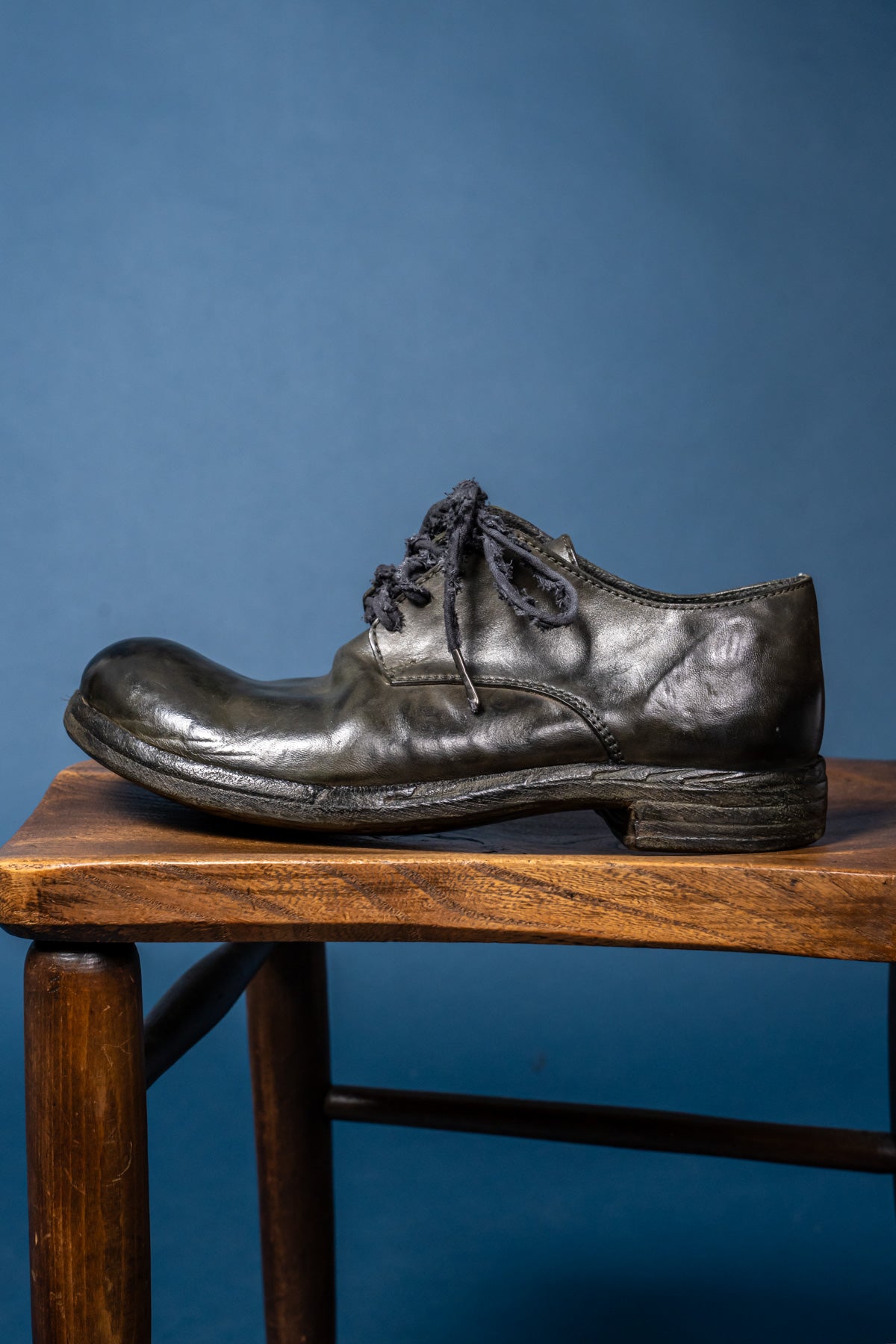 DERBY SHOES