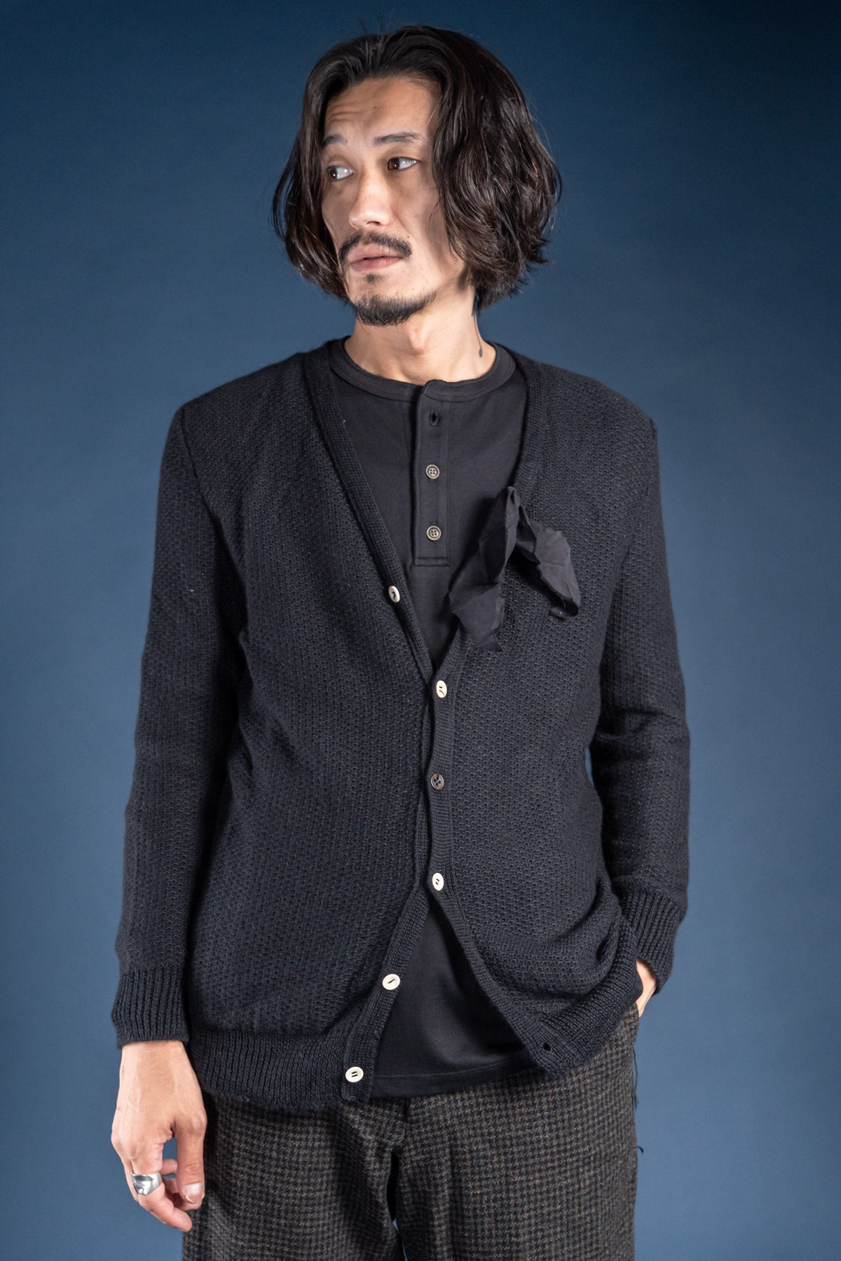 KNIT CARDIGAN