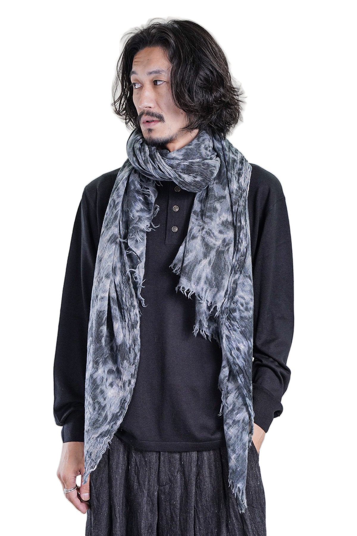 FRINGE SCARF