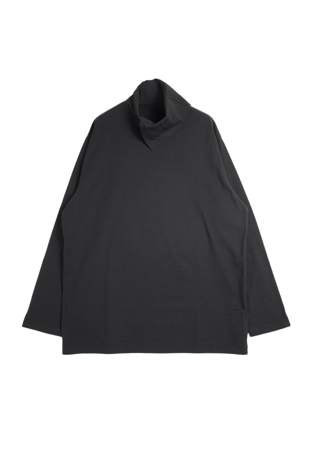 TURTLE NECK LONG SLEEVE T-SHIRT