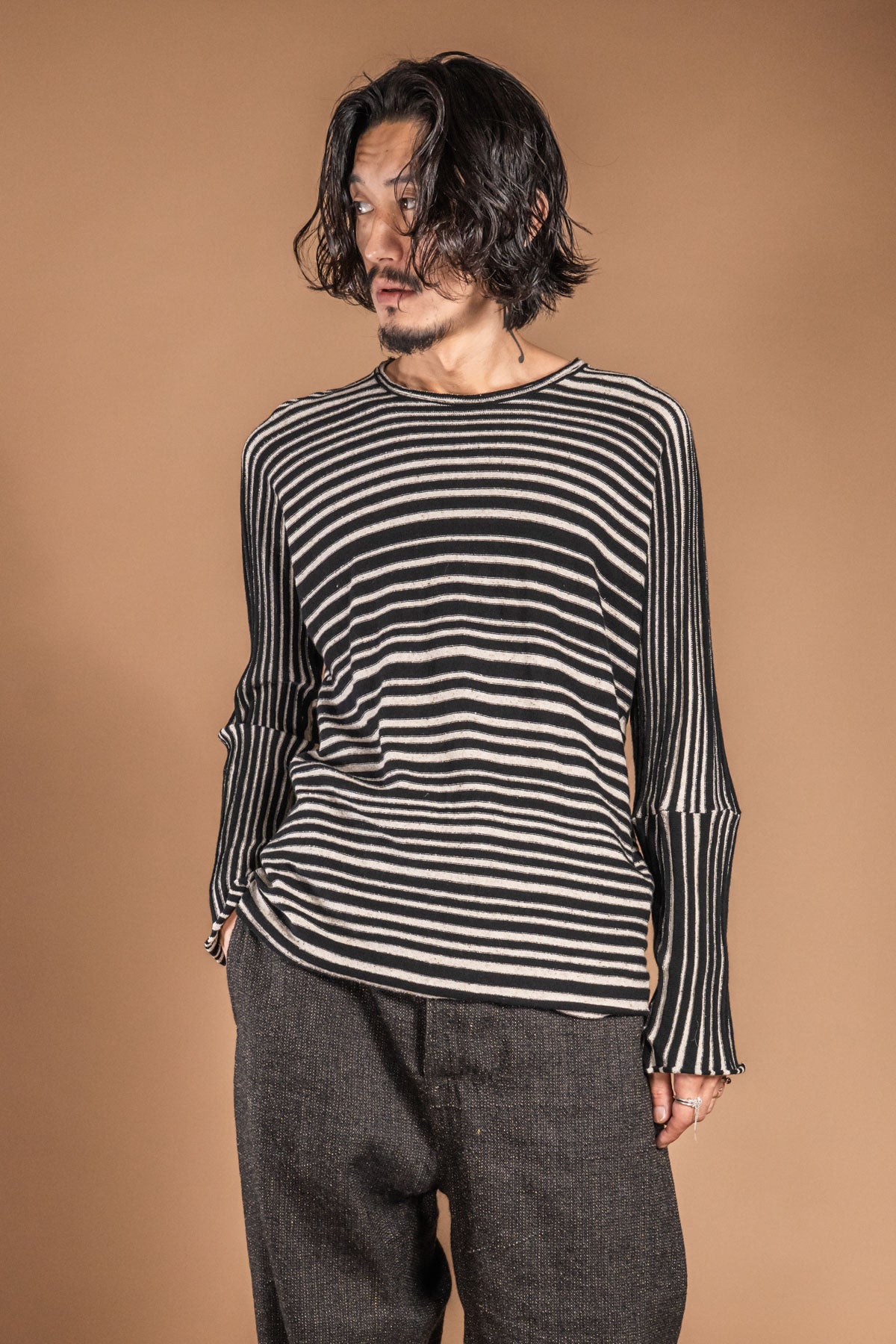 T PATTERN LONG SLEEVE