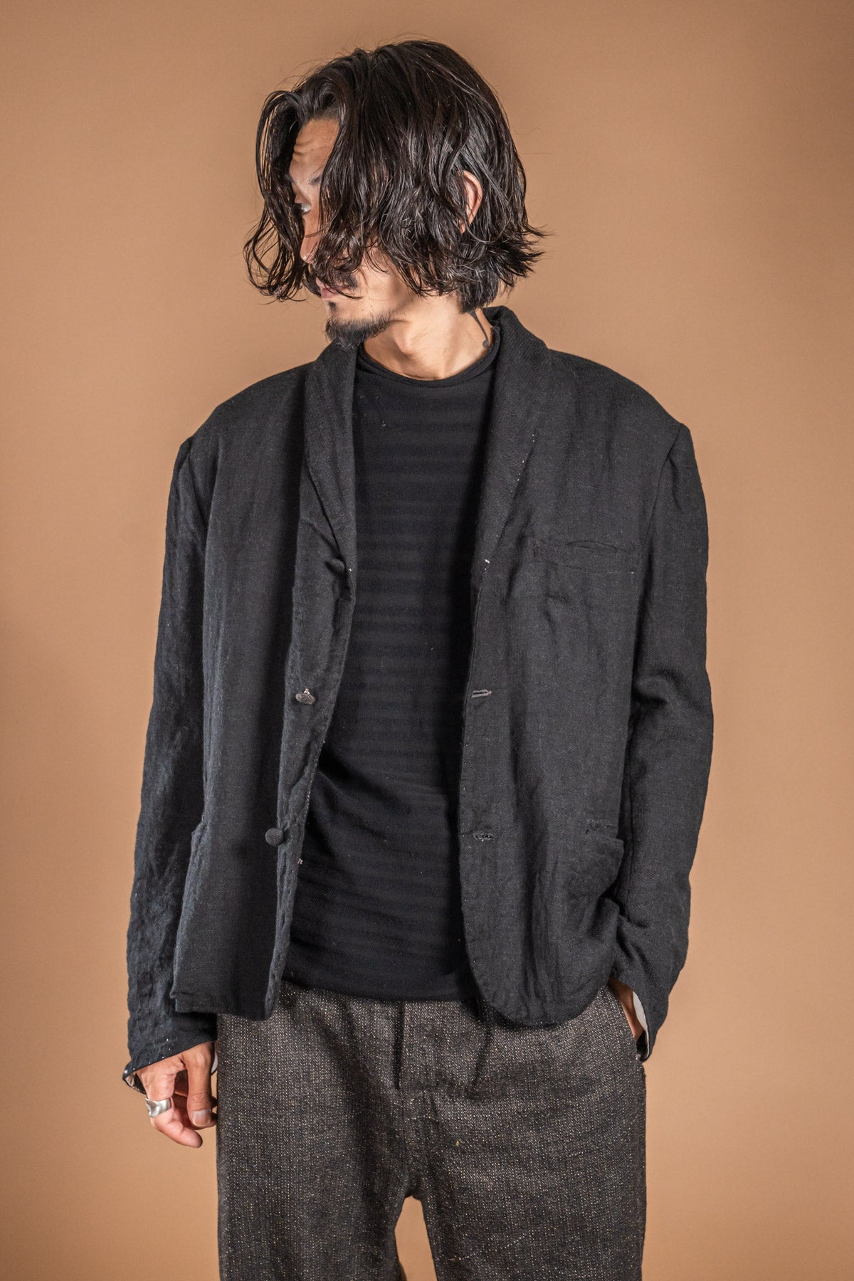 3 BUTTON SUIT JACKET