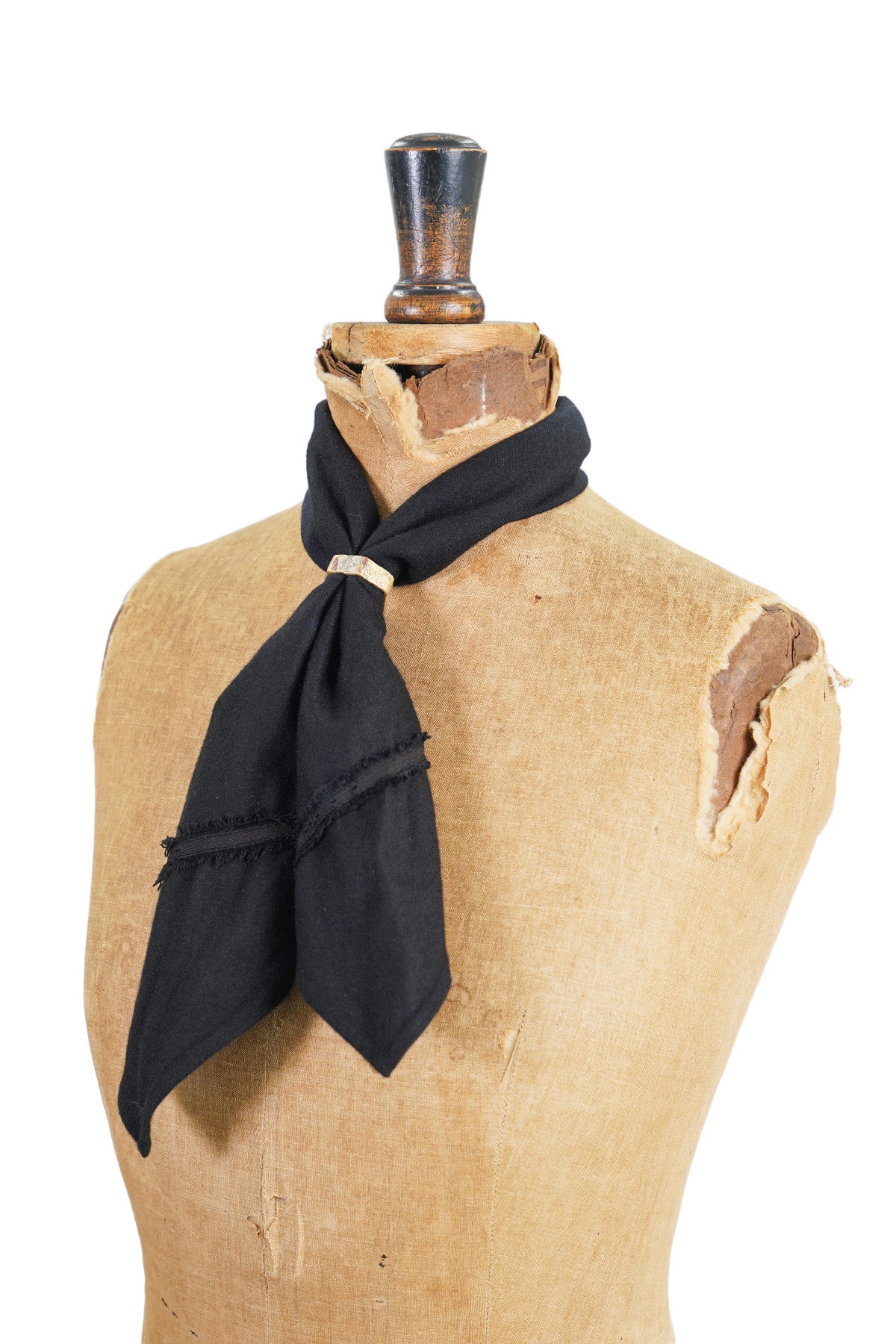 ALASHAN CASHMERE SCARF & BRASS RING