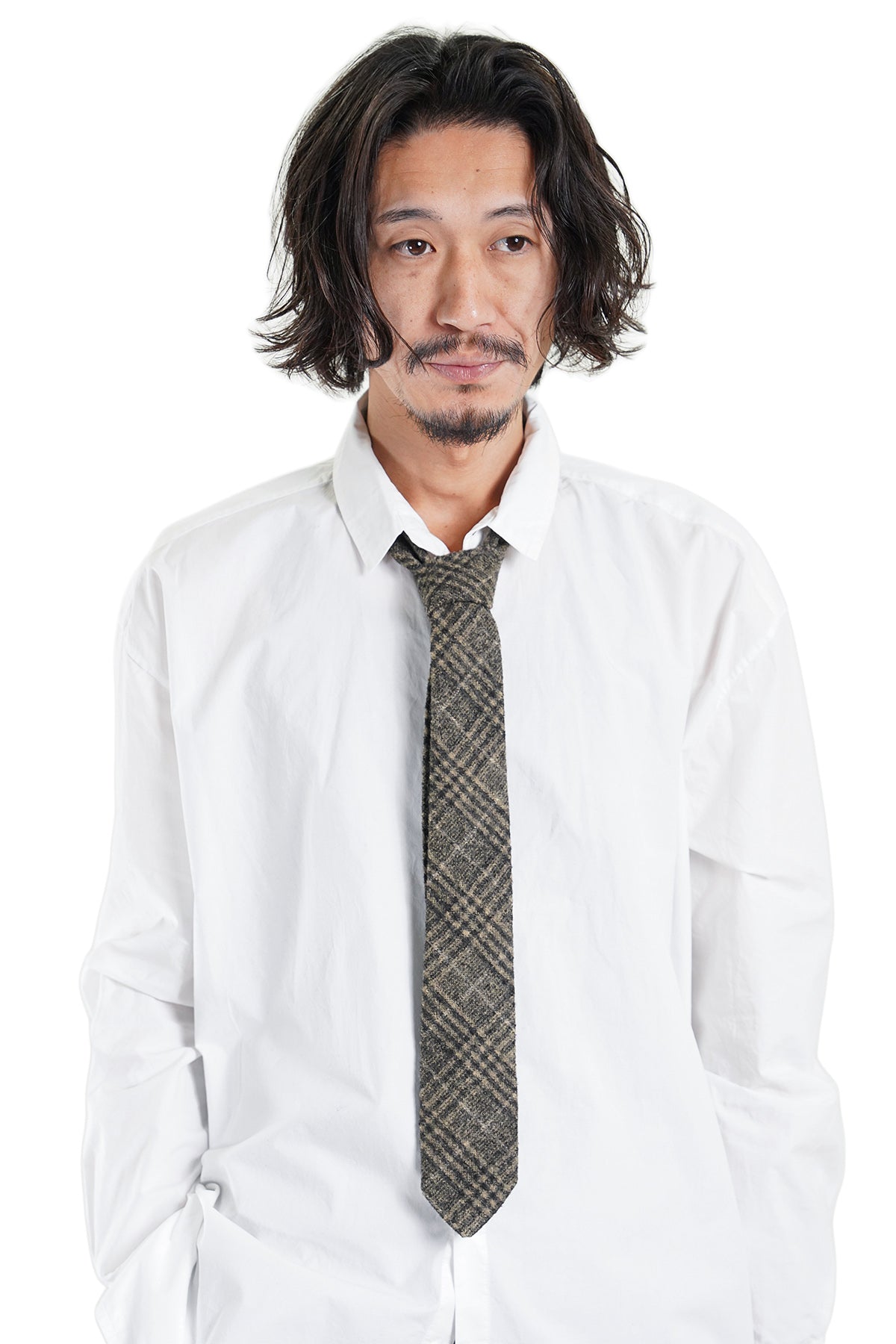 THE SCHOLAR TIE
