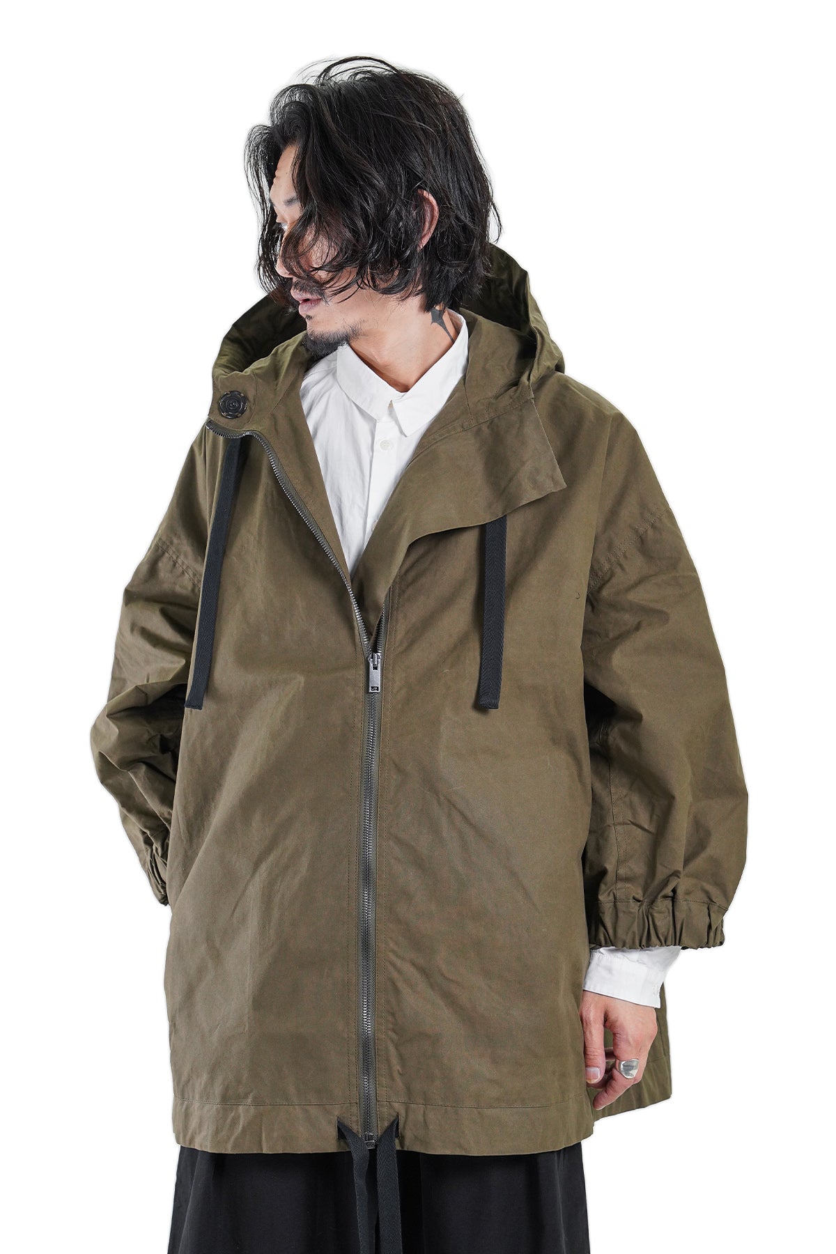 THE EXPLORER COAT